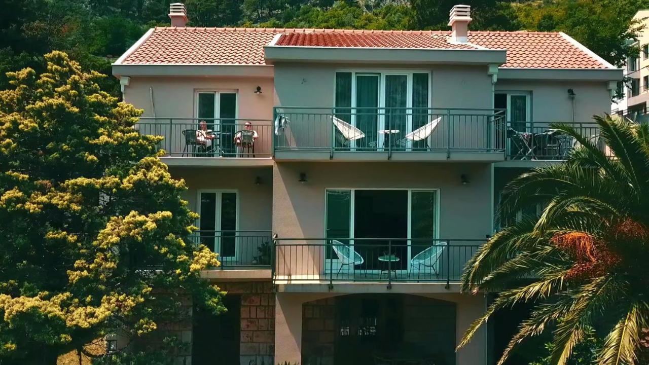 House 44 Seafront Apartments 코토르 외부 사진