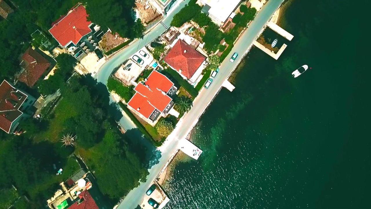 House 44 Seafront Apartments 코토르 외부 사진